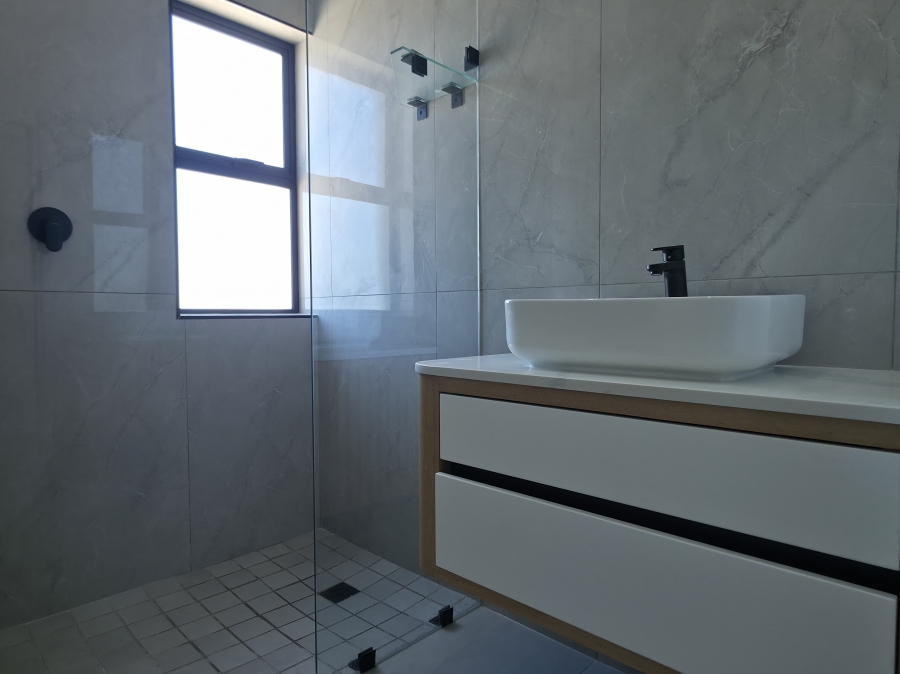 2 Bedroom Property for Sale in Marina Martinique Eastern Cape